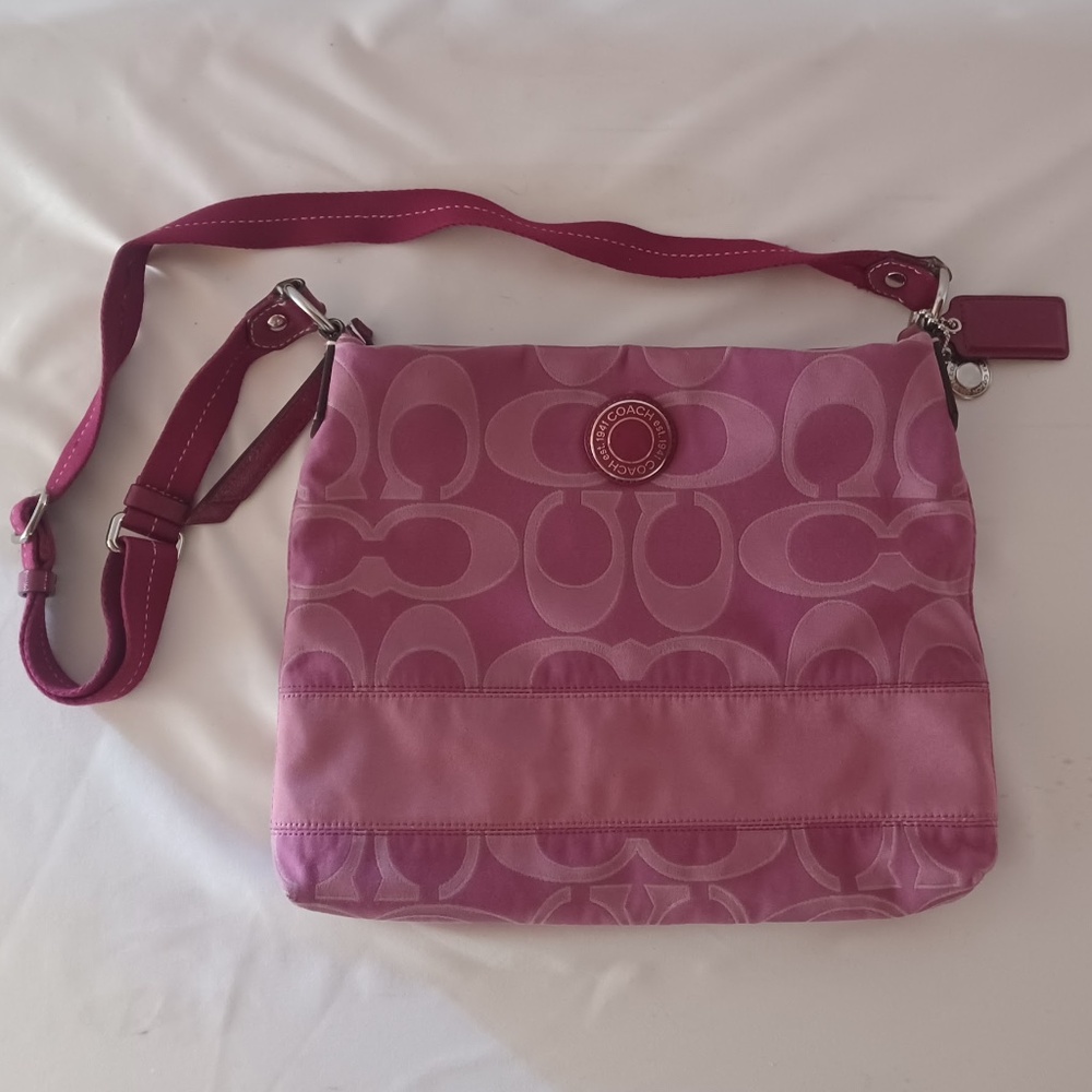 Vintage Coach Pink Berry Signature C File Crossbody Bag Purse F 19450 Y2K